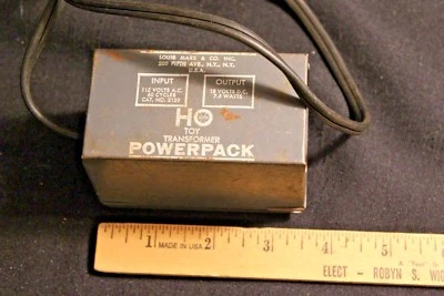 Marx 2129 HO Toy Transformer Powerpack - Image 1 of 3