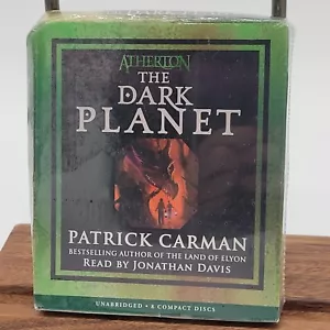 Werkseitig versiegelt neu The Dark Planet von Patrick Carman Hörbuch 8 CDs - Bild 1 von 4