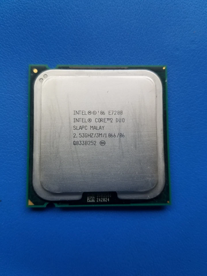 Intel® Core™2 Duo Processor E7200 - Image 1 of 1