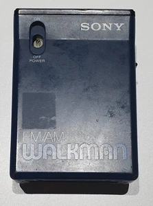 Vintage Sony AM/FM Walkman SRF-22W Radio - Bild 1 von 5