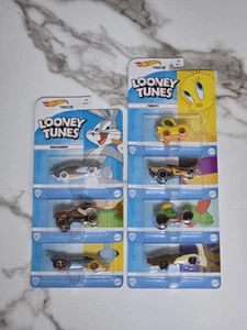 2021 Hot Wheels Character Cars "Looney Tunes" 7 Car Complete Set 1:64 - Picture 1 of 10