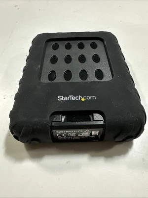 S251BPU31C3 2.5" USB-C Hard Drive Enclosure - USB 3.1 Type C - Tool-Less - Exter - Image 1 of 4