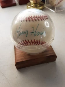 Lenny Harris signed National League Baseball Autogramm mit Etui/Ständer - Bild 1 von 4