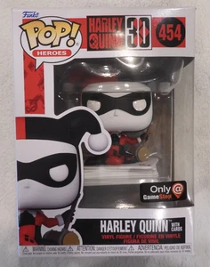 Funko Pop Heroes #454 Harley Quinn 30 con tarjetas DC Comics - Imagen 1 de 6