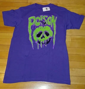 Women's Poison Apple Disney Villains Purple T-Shirt Size Medium NWT Snow White - Picture 1 of 6