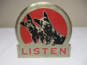 1930 GRAMMES TEXACO SCOTTYS SCOTTIES LISTEN METAL PINBACK BADGE - Picture 1 of 3