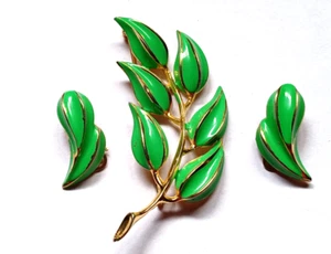 Vintage signierte Marvella grüne Emaille Blatt Brosche & Clip Ohrringe Set - Bild 1 von 5