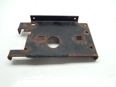 Toro Wheel Horse 416-8 поддержка аккумулятора 110094 - Изображение 1 из 2