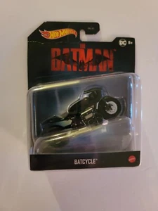 Hot Wheels Premium DC Batman - The Batman Batcycle 1:50 Scale - Picture 1 of 3