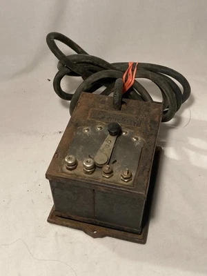 c1930s Lionel Type B multi Volt Toy Transformer Lionel New York No. 2 - Image 1 of 4