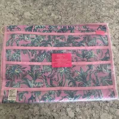 Nuevo Lily Pulitzer Organizador Colgante Rosa Lila Fuera de Oficina Foto 1 de 3