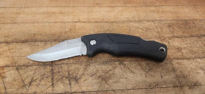 Cuchillo trasero con bloqueo de carpeta Schrade+ SG7 EE. UU. Foto 1 de 4