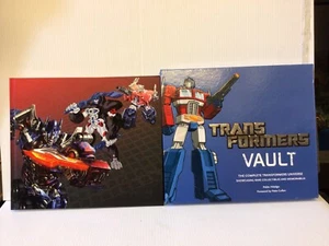 Transformers Vault: The Complete Transformers Universe - Showcasing Rare Collect - Picture 1 of 5