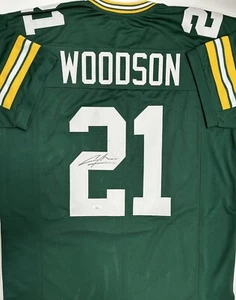 Camiseta deportiva verde réplica personalizada firmada por Charles Woodson de los Packers HOF'er AUTO - JSA - Imagen 1 de 3