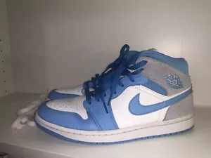 Size 8.5 - Air Jordan 1 SE Mid University Blue Original Laces Include - Picture 1 of 10