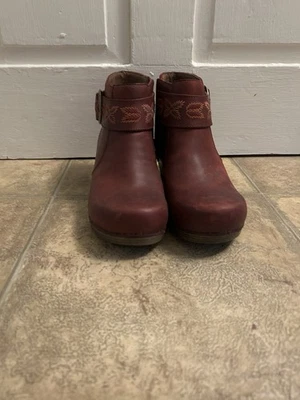 Damas Dansko Mina Rojo Nubuck Botines 39 Foto 1 de 4