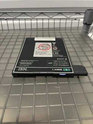 Unidad de disquete IBM 08K9606 Slimline 1,44 MB Foto 1 de 4
