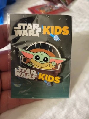 SDCC 2025 STAR WARS KIDS GROGU PIN BABY YODA LUCASFILM DISNEY COMIC CON LIMITED - Image 1 of 2