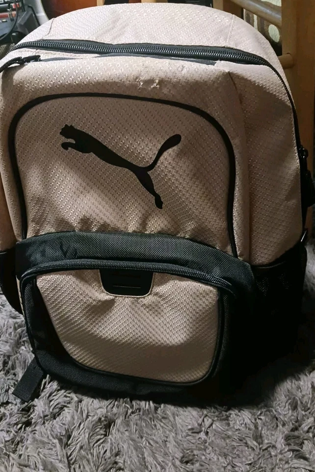 Mochila Puma Contender 3.0, Beige/Negro con Logo Puma Negro Foto 1 de 4