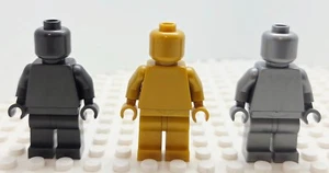 Lego MONOFIG TRIO PEARL DARK GRAY, PEARL GOLD, FLAT SILVER MONOCHROME MINIFIG - Bild 1 von 3