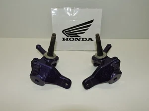 ๐ฅ 99-04 HONDA TRX400EX TRX 400EX OEM Right & Left Spindles Spindle Knuckles ๐ฅ - Picture 1 of 13