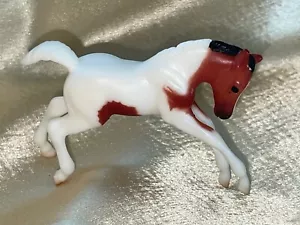 Breyer Stablemates -- Running Bay Pinto Foal - Pre 2009 - Picture 1 of 6