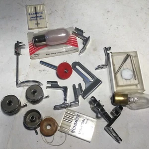 Zig Zag Singer Sewing Machine Box Of Metal Attachments Parts Bobbins, Needles - Picture 1 of 6