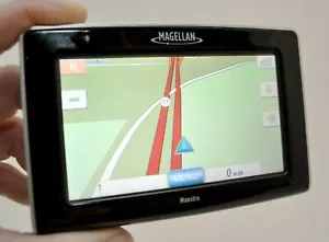 Magellan Maestro 4250 Car Set GPS 4.3" LCD AAA TTS Bluetooth USA CANADA PR MAPS - Picture 1 of 7