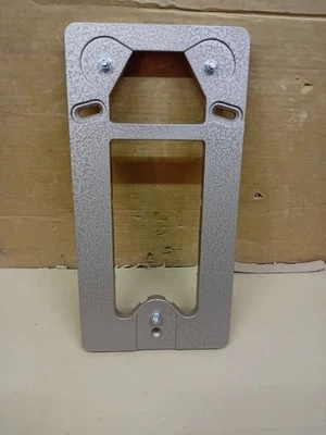 Per Telefono Pubblico A Gettoni U+i Sip 70 Piastra Fissaggio A Muro  Cabina  - Immagine 1 di 4