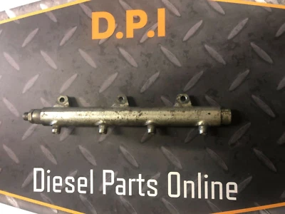 6.6L Duramax 2001 02 03 LB7 High Pressure Fuel Rail | 8972080751 - Image 1 of 3