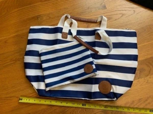 Royal Caribbean Crown & Anchor Lealty Bolso de Playa y Estuche de Bolsa de Aseo - Imagen 1 de 1