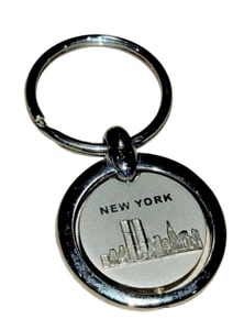 Llavero de recuerdo de las Torres Gemelas de la ciudad de Nueva York llavero de metal estatua de la libertad - Imagen 1 de 6