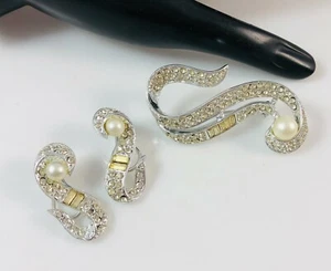 Vintage gut gemacht Rhodium Strass & Perle länglich S Pin Brosche & Ohrringe Set - Bild 1 von 4