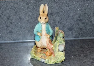 Border Fine Arts Beatrix Potter -Resin - Peter Rabbit in the Garden BP1 - 12 cm - Picture 1 of 5