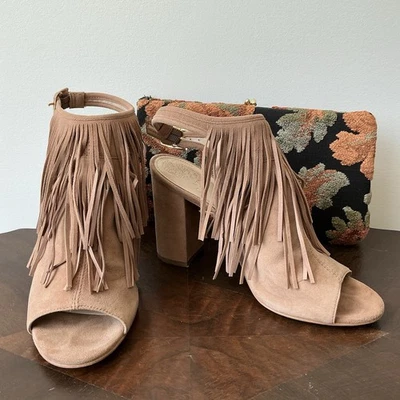 Vince Camuto Winiveer Sz 7.5 Brown Suede Fringe Peep Toe Block Heel - Image 1 of 4