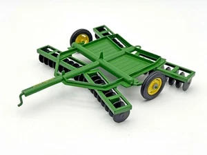 1/16 John Deere Transport Disc w/ Cast Wheels Repaint - Picture 1 of 2