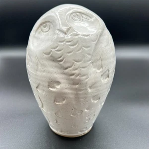 Frye Pottery White Glazed Owl Sculpture Signed Studio Gingko Leaf Rustic Owl - Picture 1 of 8