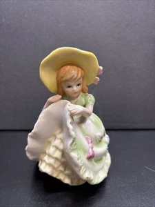 Southern Belle Ceramic Figurine - Picture 1 of 6