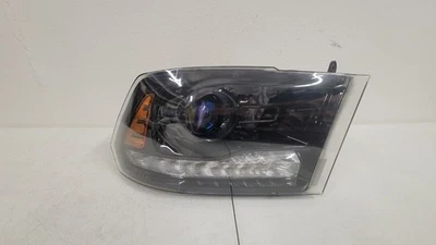 2013 2014 2015 2016 2017 2018 DODGE RAM 1500 RIGHT PASSENGER SIDE HEADLIGHT OEM Foto 1 de 4