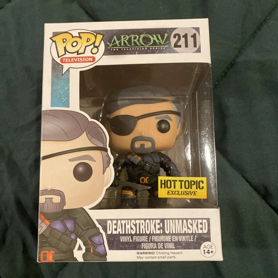 Funko PoP Television DC Arrow #211 Deathstroke: Unmasked Hot Topic exclusivo en paquete Foto 1 de 4