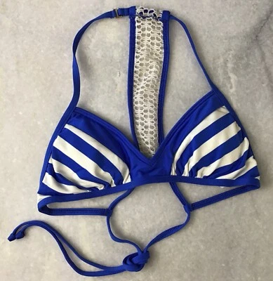 NUEVO CON ETIQUETAS ELLA MOSS SMALL 4/6 Crochet Racerback Bralette Bikini Top de Natación Azul Blanco Foto 1 de 4