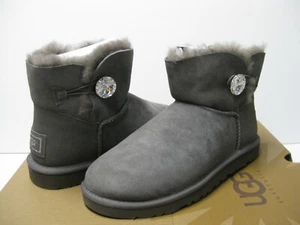 UGG MINI BAILEY BUTTON BLING DAMEN STIEFEL WILDLEDER GRAU US 6 /UK 4 /EU 37 /JP 23 - Bild 1 von 5
