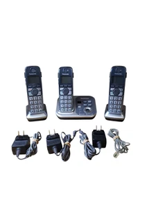 Bezprzewodowy zestaw telefonu domowego Panasonic KX-TG7731 Z 3 SŁUCHAWKAMI - Zdjęcie 1 z 9
