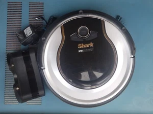 Shark ION iRobot Model RV720 40 Robotic Vacuum Cleaner , w3t - Picture 1 of 3