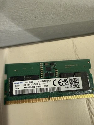 Samsung 8GB DDR5 5600 PC5-44800 1Rx16 SODIMM Laptop Memory RAM M425R1GB4BB0-CWM - Image 1 of 2