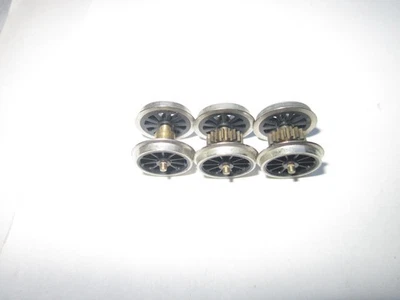 3x Schmalspur ? Lok-Speichenräder mit LaufØ 12,3mm und Messing-Zahnräder Ø8mm - Bild 1 von 4