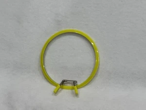 Vintage Spring Squeeze Pinch Tension Plastic & Metal Embroidery Hoop Yellow 5" - Picture 1 of 4