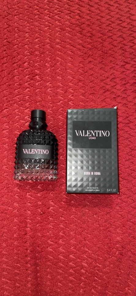 Valentino Colonia Foto 1 de 1