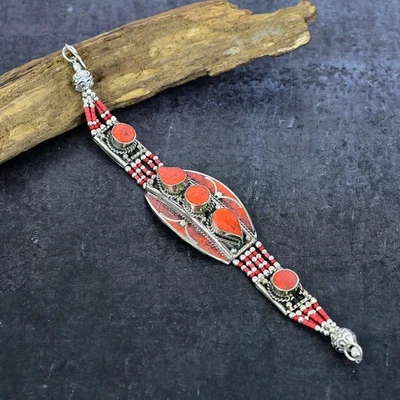 Brazalete nepalí de joyería de plata de ley 925 hecha a mano con piedras preciosas de coral rojo para regalo Foto 1 de 4