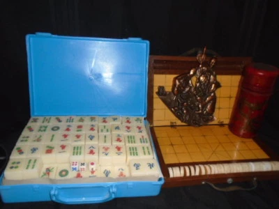 MAH JONG & VINTAGE XIANGQI  BAMBOO CHESS SET & FORTUNE STICKS   & DOMINOES - Image 1 of 4